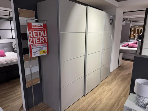 Schwebetürenschrank Phönix F17